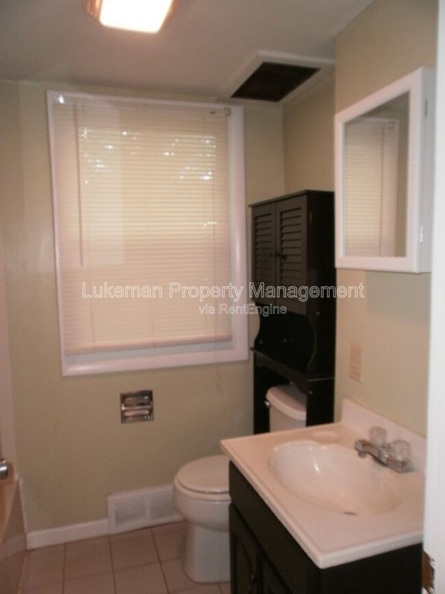 Photo - 3013 Portage Street Unit 1