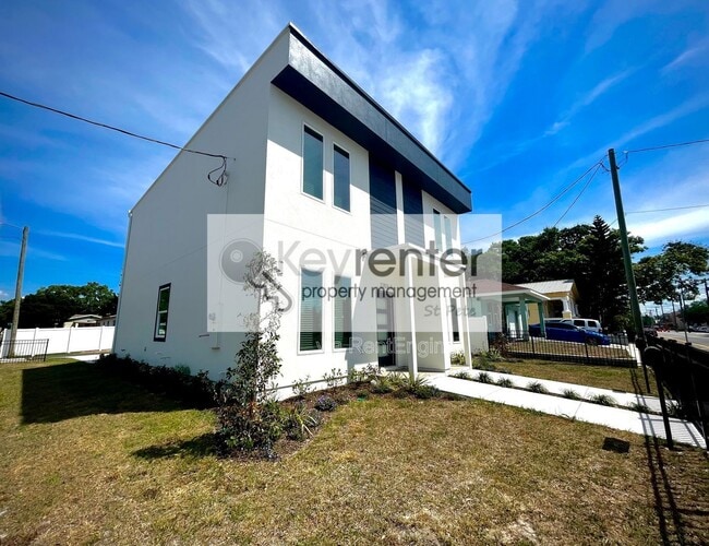 Photo - 2703 N 24th St Unit 1