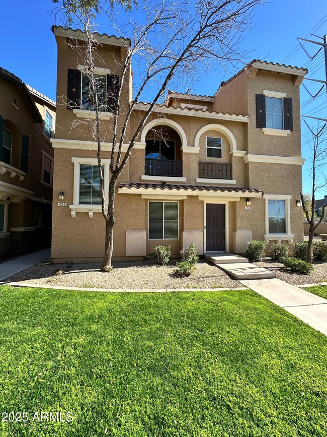 Photo - 424 N Alder St Townhome