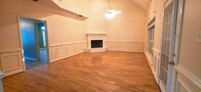 Photo - 7470 Mallard Dr