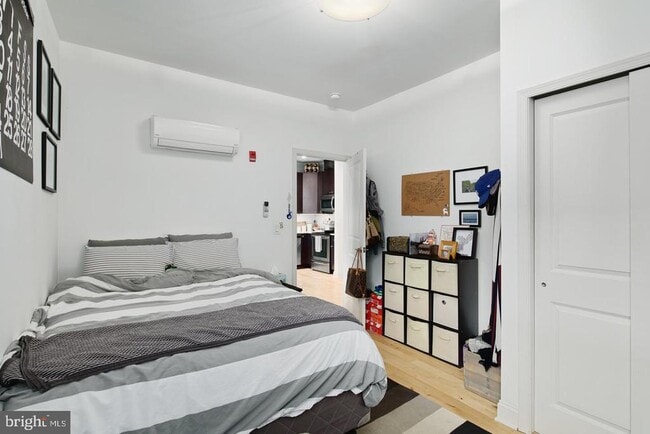 Photo - 427 Monroe St Unit 204