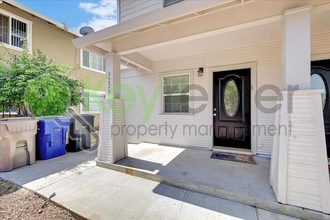 Photo - 3220 2nd Ave