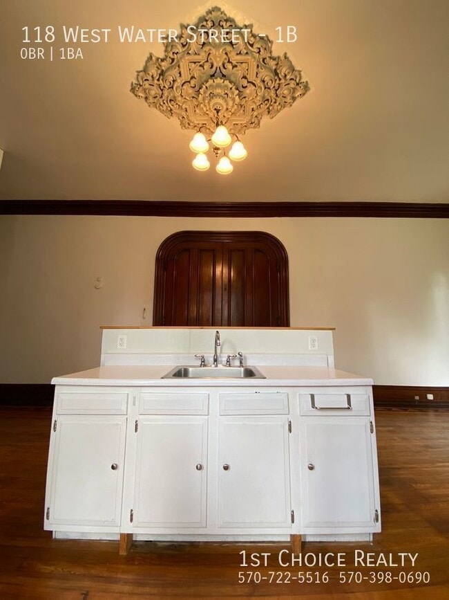 Photo - 118 W Water St Unidad 1B