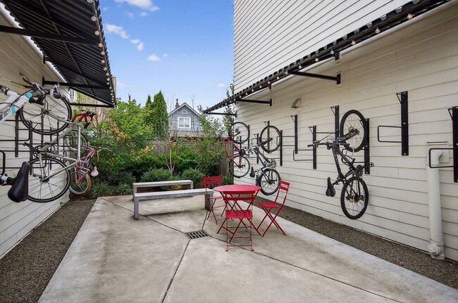 Photo - 5635 NE Glisan St Unidad 6