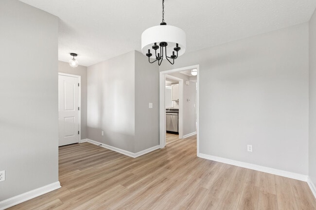 Photo - 105 Bay Hill Dr