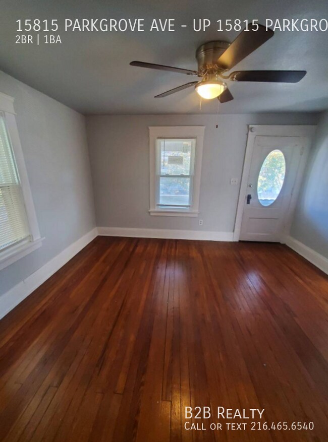 Photo - 15815 Parkgrove Ave Unidad -