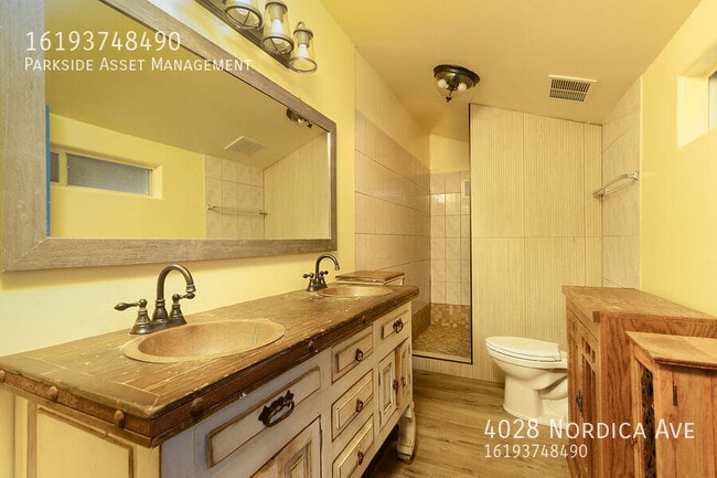 Photo - 4028 Nordica Ave