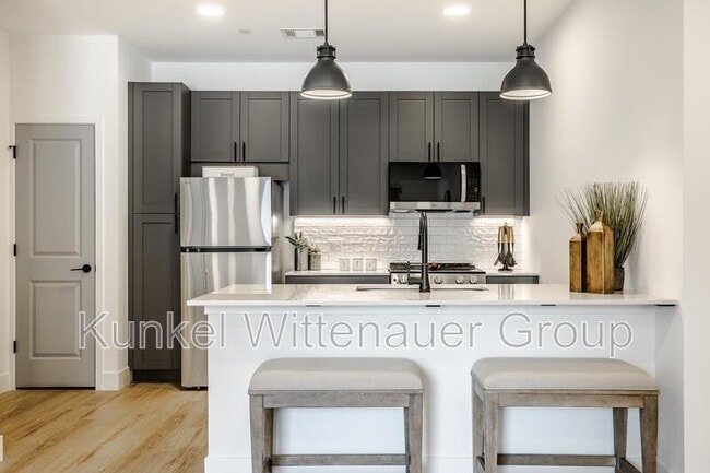 Photo - 96 Magnolia Dr Unidad Apt 2113