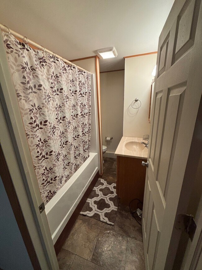 Photo - 615 June St Unidad Ground floor