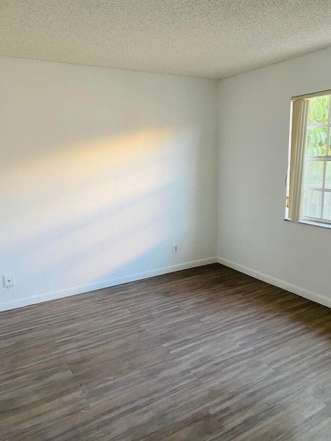 Photo - 1130 Lake Shore Dr Unit 201