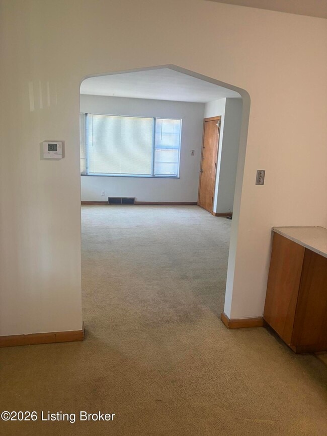 Building Photo - 218 W Florence Ave Unit 2