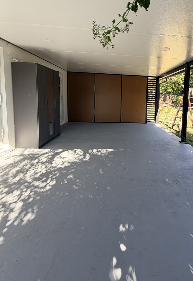 Photo - 925 SW 94th Ave