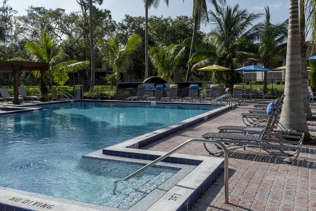 Landings at Coconut Creek