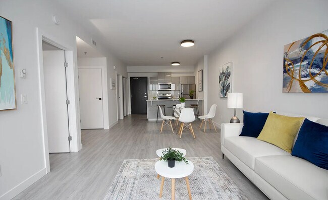 Photo - 703 St. Annes Apartment