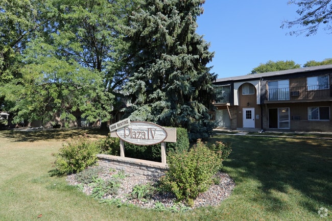Plaza IV Apartments in St. Francis.