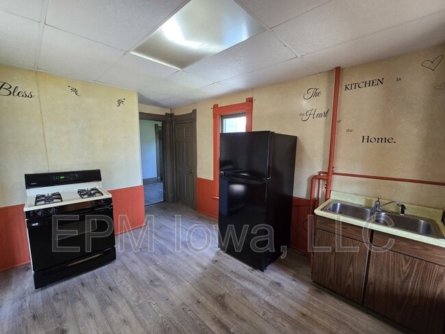 Photo - 333 Cottage St