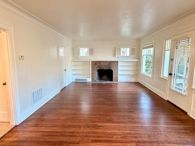 Photo - FORD DUPLEX Unit 2