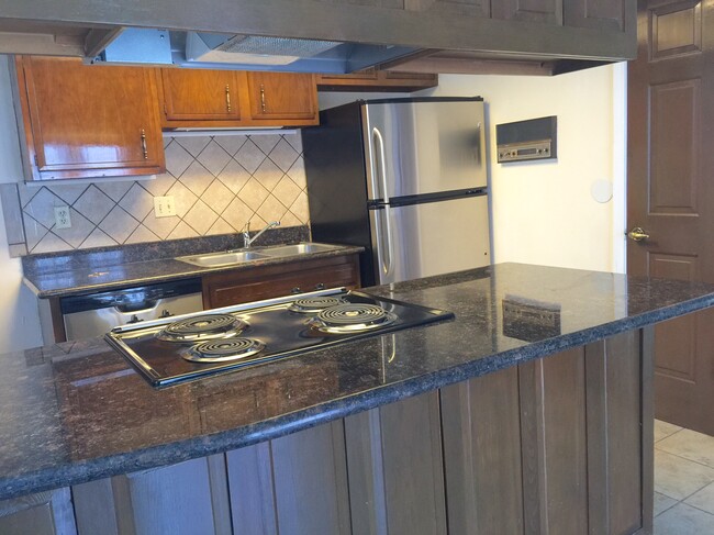 Photo - 209 Pine St Unit 7