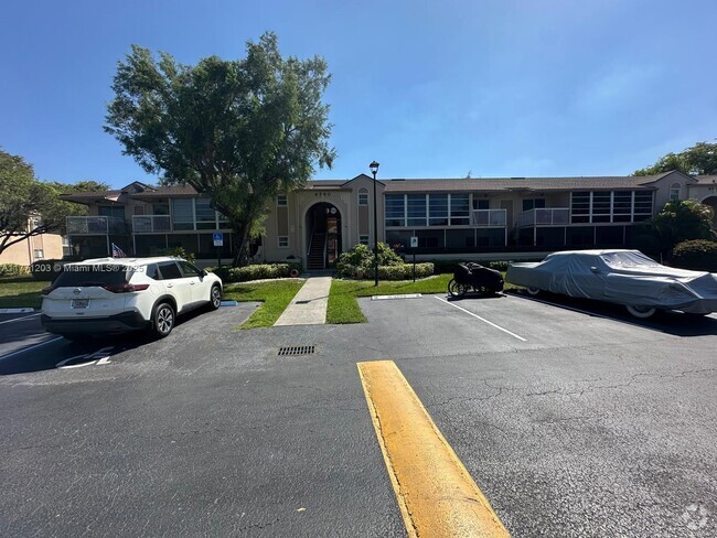 Building Photo - 4760 NW 102nd Ave Unit 104-12 Rental