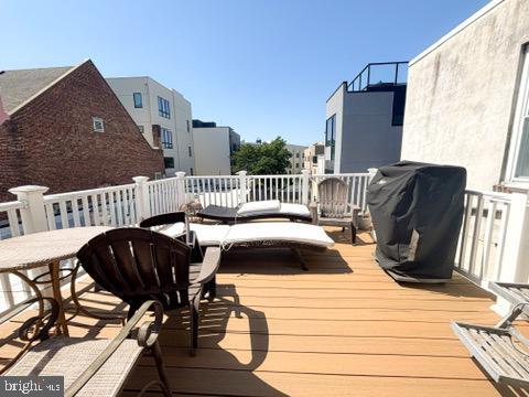 Photo - 1618 Fitzwater St Unit 2