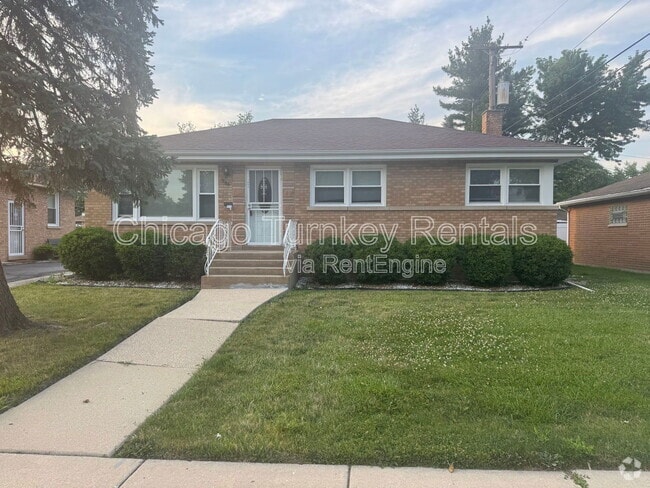 Building Photo - 1006 E 163rd Pl Rental