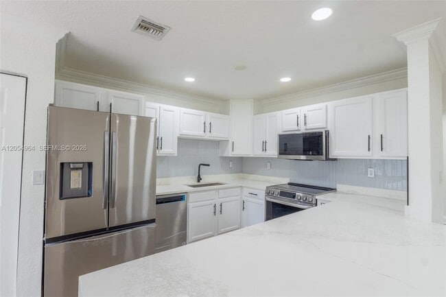 Photo - 30 NW 159th St