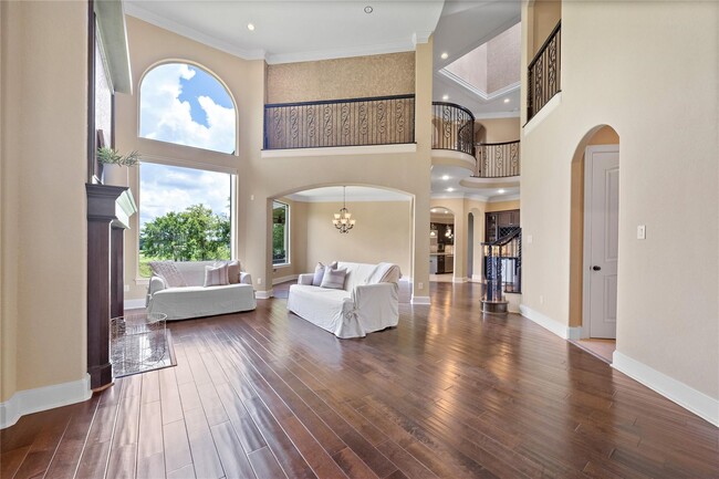 Photo - 19182 Grandview Point