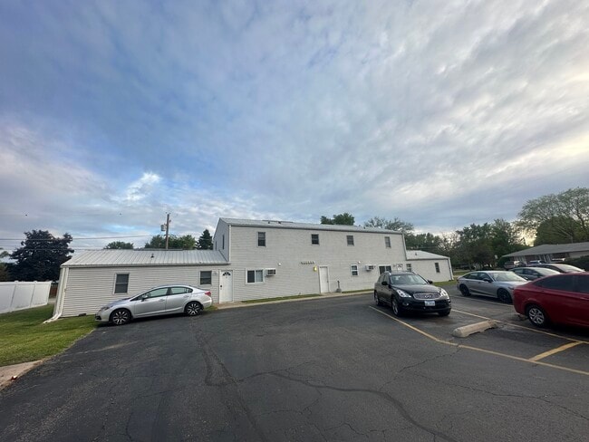 Building Photo - 530 E 3rd St Unit G Rental