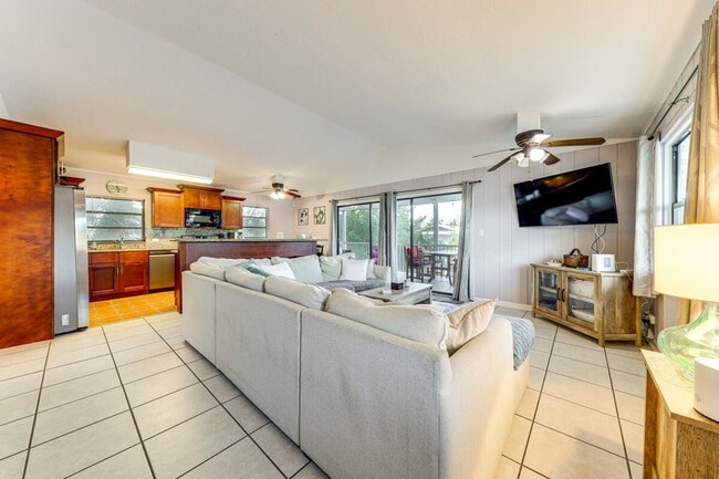 Building Photo - 29179 Rose Dr Unit ID1307168P