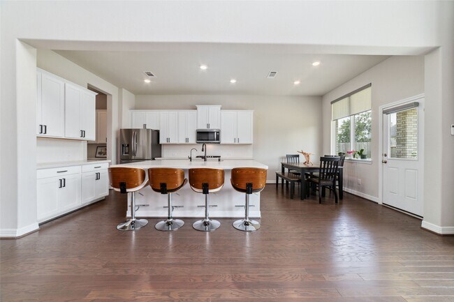 Photo - 4715 Great Acre Ln