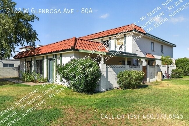 Building Photo - 2132 W Glenrosa Ave