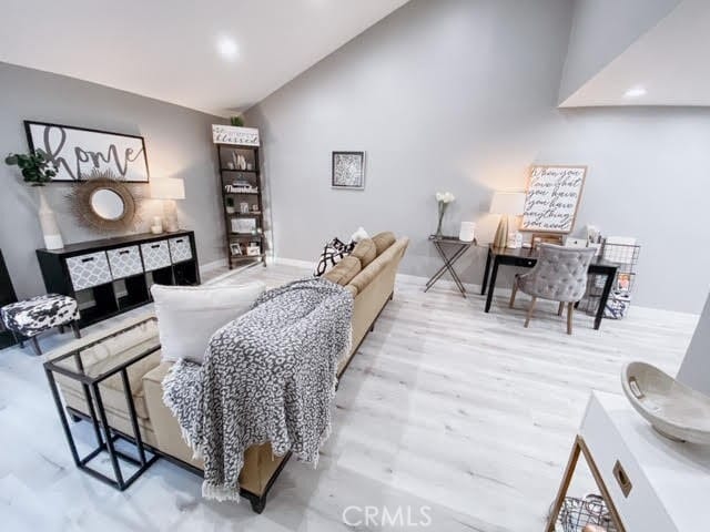 Photo - 2700 N Brea Blvd