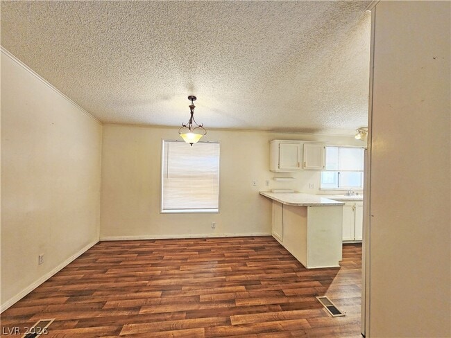 Photo - 1441 W Betty Ave