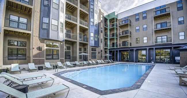 East Bank Pool - East Bank