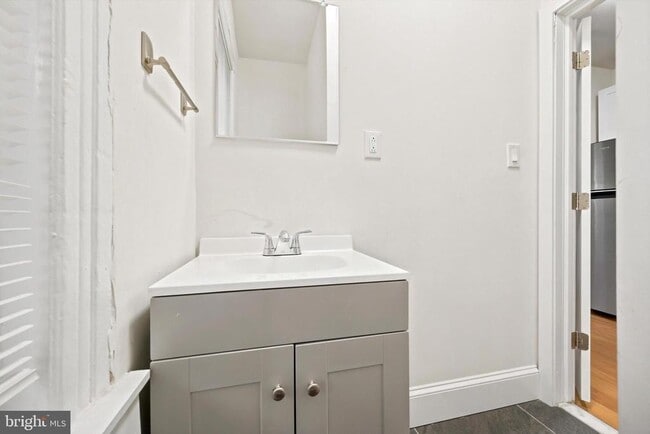 Photo - 718-20 S 3rd St Unit 2R