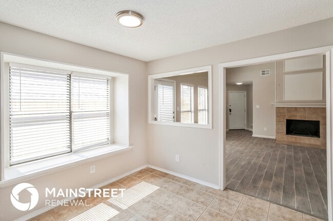 Photo - 1429 Homestead Ln