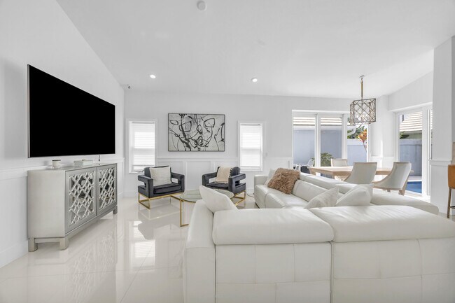 39 Dorchester Cir