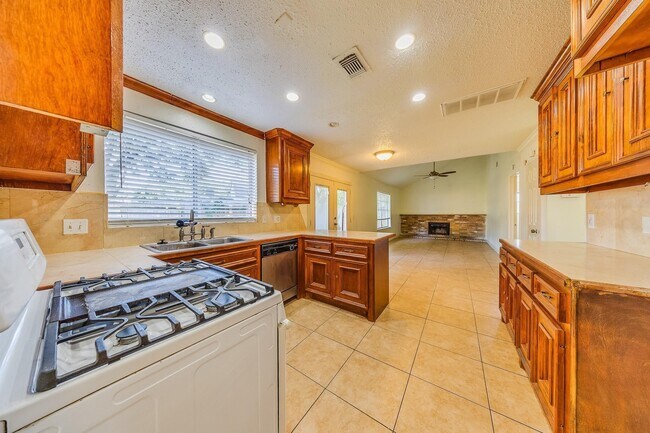 Photo - 13303 Bridgepath Ct