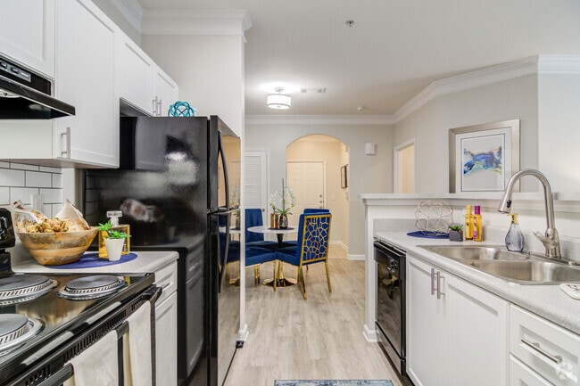 Building Photo - Legacy Ridge Rental