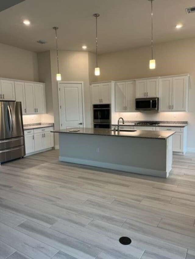 Photo - 7813 Deer Lake Ct