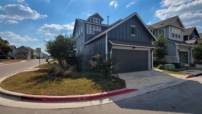 Photo - 1046 Harwell Loop