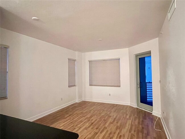 Photo - 1830 Radius Dr Unit 1301