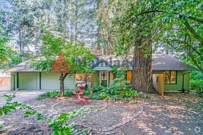 Building Photo - Tastefully Updated Home with a Beautifully...