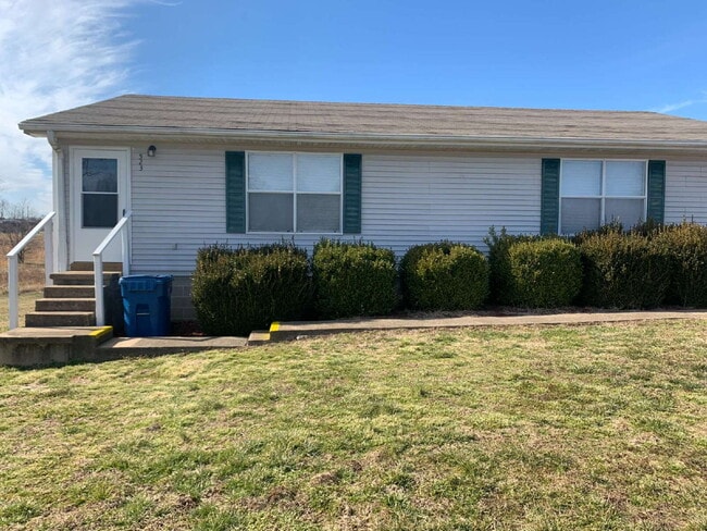 Building Photo - 523 Hutchens Rd