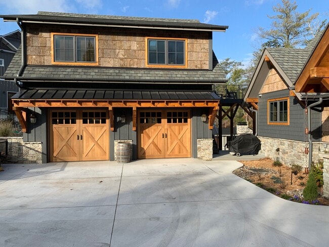 117 Bayshore Dr