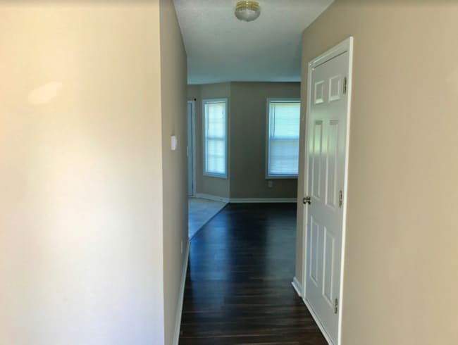 Photo - 6968 Red Bone Way