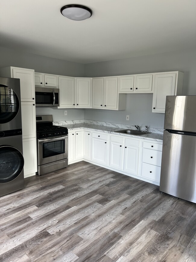 13 Walnut St Unit 13 Walnut