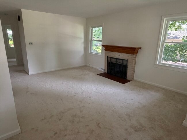Photo - 150 Woodland Rd