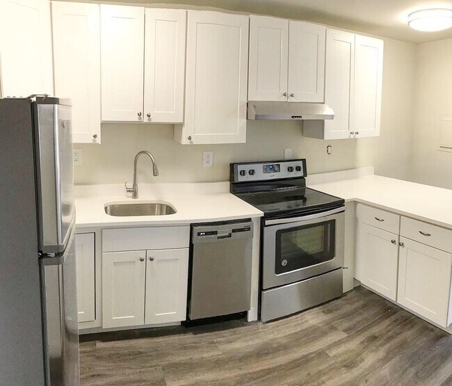 Photo - 510 5th Ave