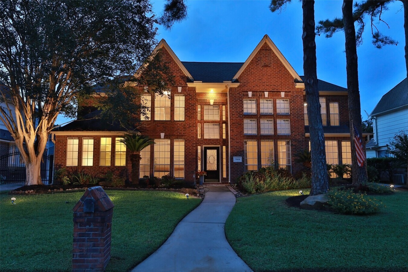 Photo - 7906 Tizerton Ct